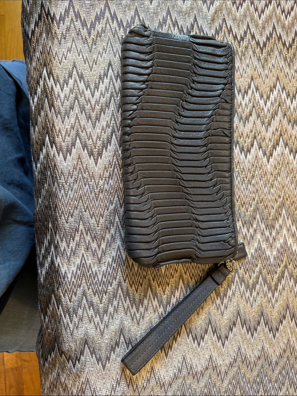 Coach Black Pleated Leather Wristlet Clutch with Logo Plaque NWOTS.